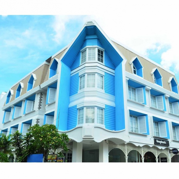 FileSapphire House.jpg Realms Semantic Wiki